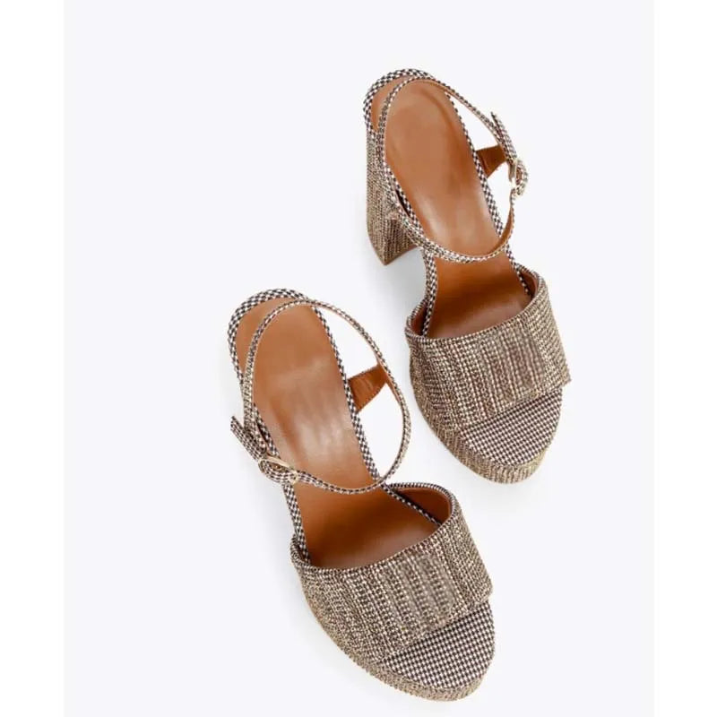 2025 Summer New Waterproof Platform Hot Diamond Thick Bottom Thick High Heels Fashion Square Head Versatile Buckle Strap Sandals