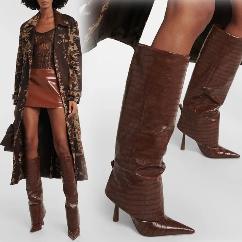 Women's Fashion Retro Stone Pattern Pointed Sleeve Skirt Boots European and American High End Loose Pants Banquet Boots