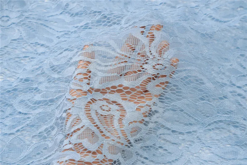 Mozision Halter Deep V Neck Sexy Maxi Dress For Women Elegant Fashion Lace Sleeveless Backless Ruched Bodycon Club Long Dress