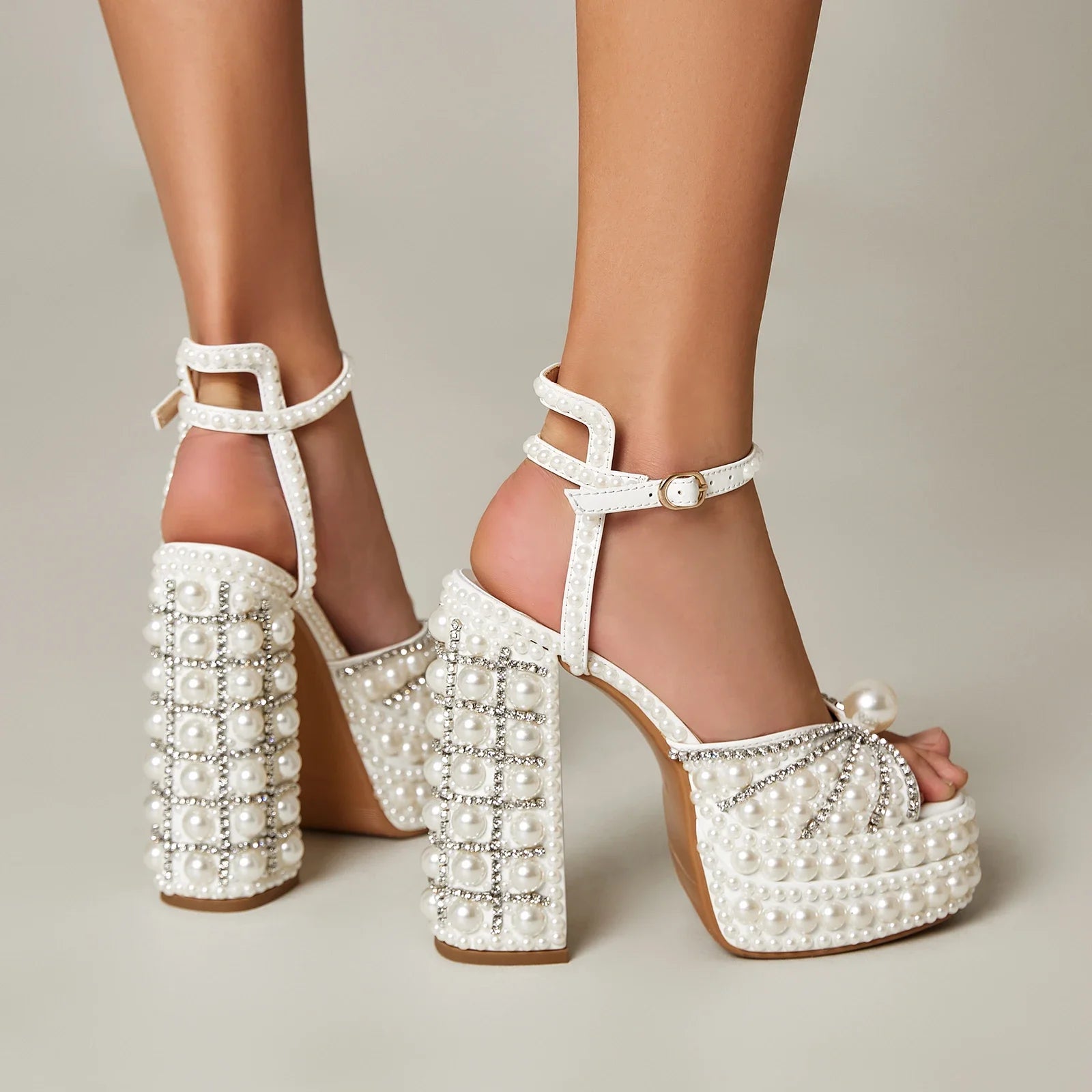 Highqualityhandmaderhinestonerough High-heeledthicksoled Fishmouth Sandalsfrom Europe AndAmerica, Women's Sexy Rivet Party Shoes