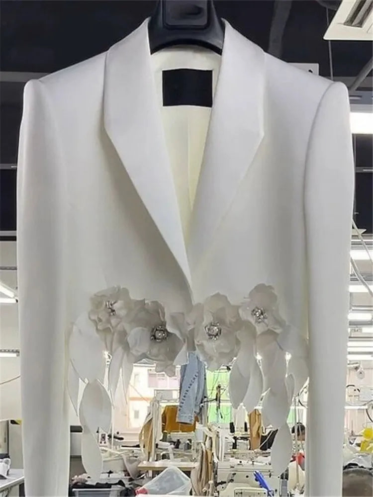 Short Suit Jacket 2025 New Autumn New Korean Design Thin Cardigan Coats Causal Fashion Elegant Tailored Outwear