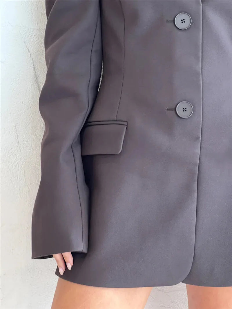 Mozision Off-shoulder Strapless Sexy Blazer Dress For Women Fashion Solid Zipper Two Pocket Long Sleeve Backless Mini Dress