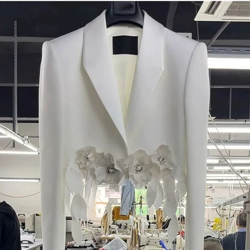 Short Suit Jacket 2025 New Autumn New Korean Design Thin Cardigan Coats Causal Fashion Elegant Tailored Outwear