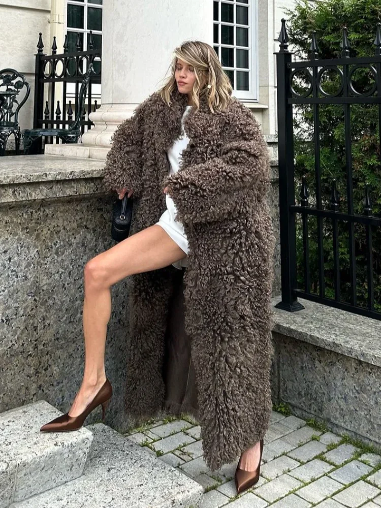 Luxury Long Faux Fur Coat Women Fashion Lapel Long Sleeve Thick Warm Loose Jacket 2025 Winter Lady Chic High Street Outerwear