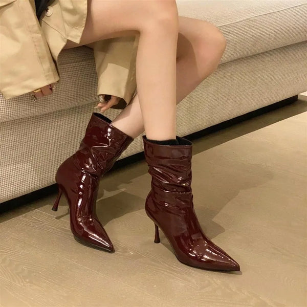 New style women's long boots, pointed toe design, black and burgundy colors, high heel, shiny pleated high heel women's boots Wofashion.xyz