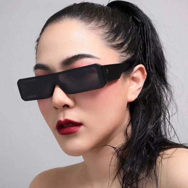 Designer luxury European woman outdoor sunglasses man one-piece lens small rectangular retro fashion glasses street shot Y2K Wofashion.xyz