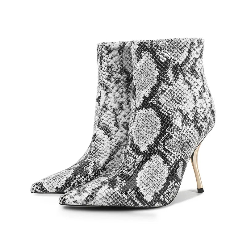 2025European AndAmerican Women's Autumn Andwinter New Style Metal High Heels,advanced Stonepattern Sidezipper Pointed Shortboots