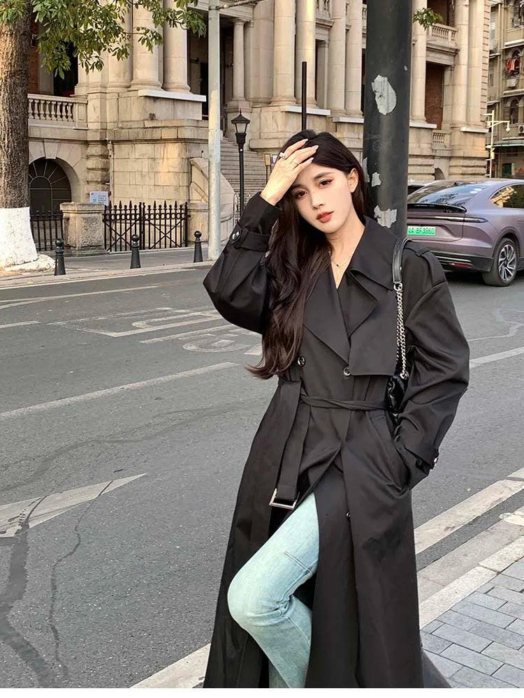 Lautaro Spring Autumn Long Black Hard Waterproof Trench Coat for Women Belt Double Breasted High Quality Luxury Overcoat 2024