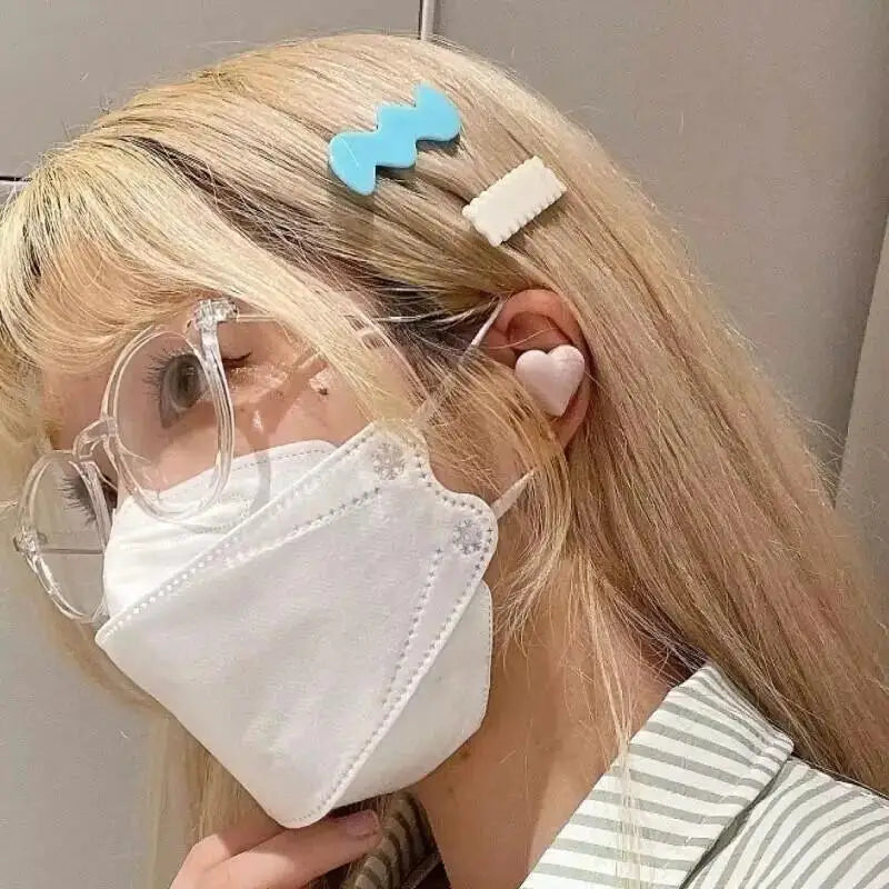 Bluetooth 5.3 Wireless Headphones Heart Shaped Earphones Woman HiFi Music Heart Earbuds Headset Fashion High Quality Girl Gifts