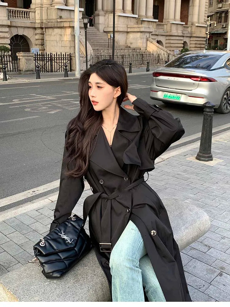 Lautaro Spring Autumn Long Black Hard Waterproof Trench Coat for Women Belt Double Breasted High Quality Luxury Overcoat 2024