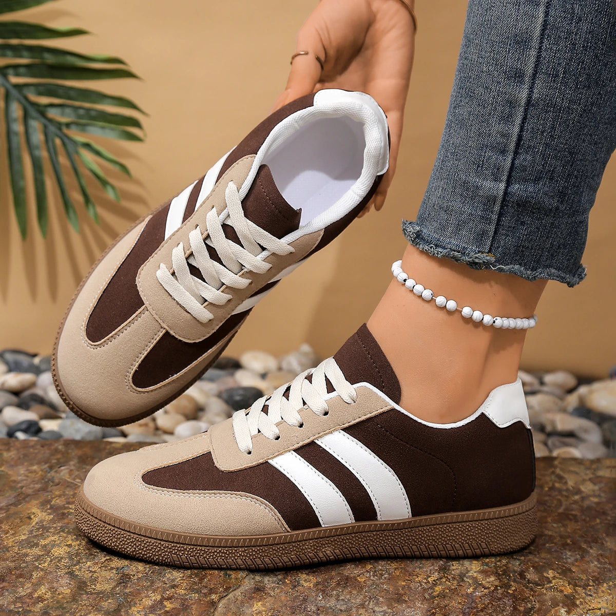 Shoes Woman 2025 Trend Casual Sneakers Comfortable Lace Up Flats Tennis Shoe Breathable Walking Jogging Shoe Zapatillas De Mujer