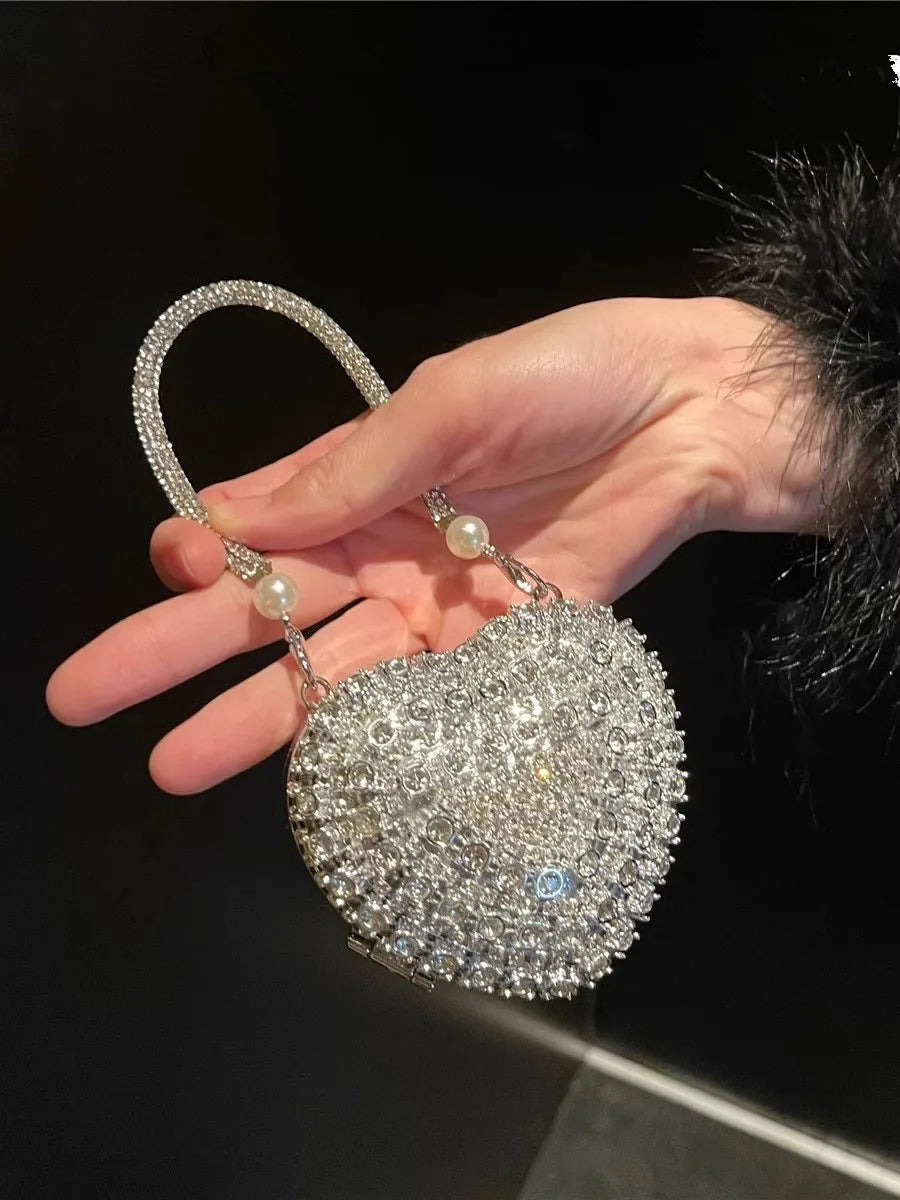 Luxury Small Bling Heart Shape Diamond Evening Clutch Rhinestones Purse Ladies Fashion Bag Designer for Women Chain Shoulder Bag Wofashion.xyz