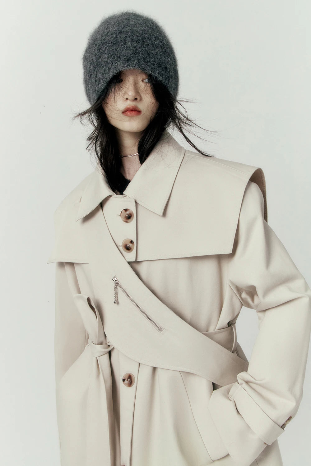 Lautaro Autumn Cool Long Trench Coat for Women Removable Sailor Collar and Pockets Belt Runway Fashion Luxury Designer Clothes