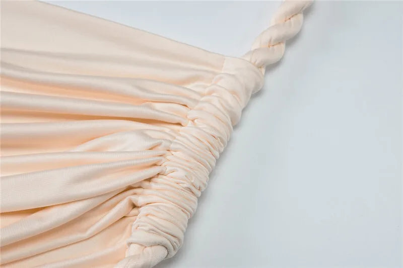 Mozision Off-shoulder Thigh High Split Sexy Maxi Dress For Women Fashion Strapless Sleeveless Ruched Bodycon Club Party Dress