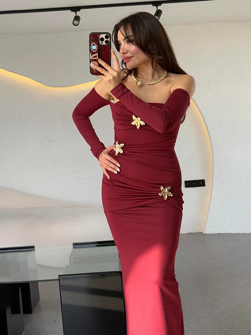 Mozision Metal Buckle Strapless Sexy Maxi Dress For Women Off-shoulder Backless Long Sleeve Ruched Bodycon Club Long Dress