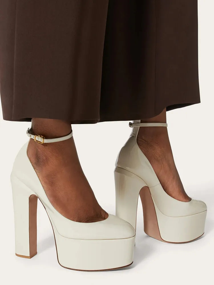 European and American Women's Niche Brand Fashion Sexy Runway Show Banquet Single Shoe Buckle with High Heels Sandals