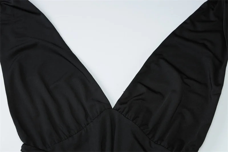 Mozision Deep V-neck Lace-up Sexy Maxi Dress For Women Metal Buckle Off-shoulder Sleeveless Backless Fashion Club Party Dress