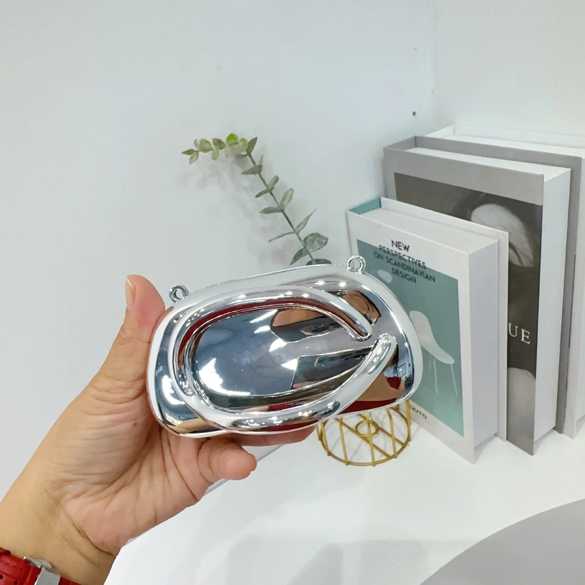 Mini Gold Acrylic Metal Closure Box Clutch Bag Women Evening Wedding Party Cute Purse Handbags Silver 2025 Spring New Fashion