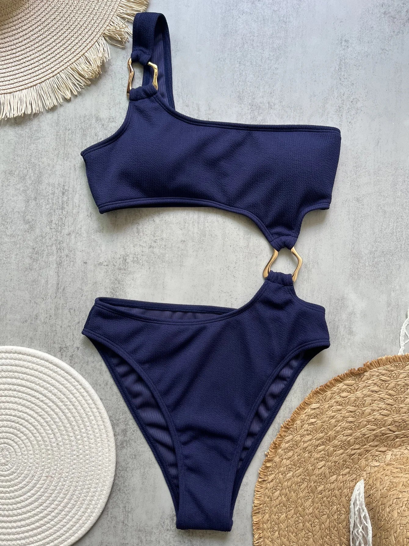 2025 new irregular metal accessories bikini one-piece swimsuit beach  ladies swimsuit