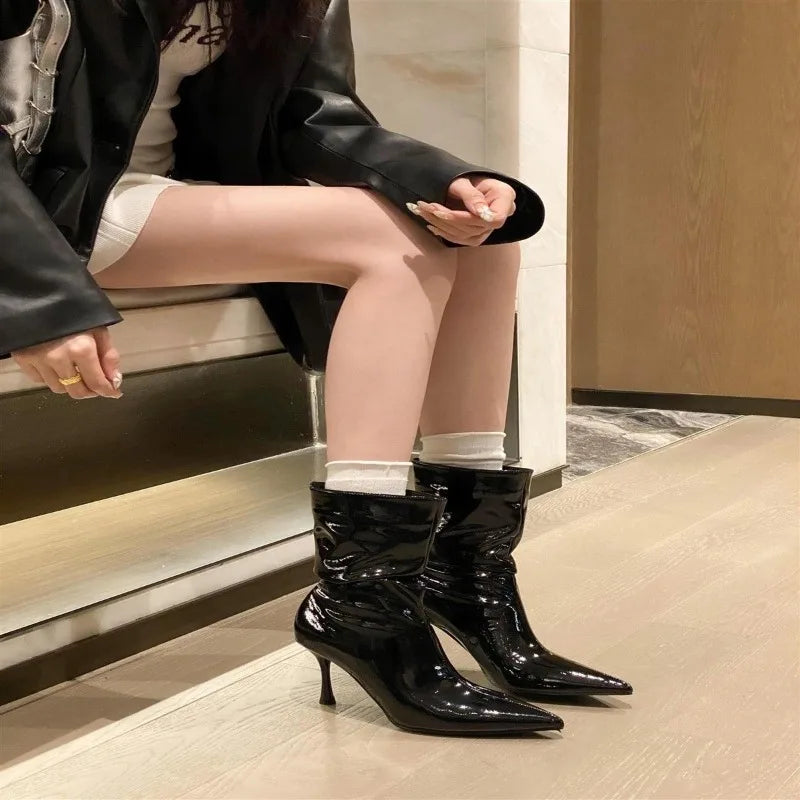 New style women's long boots, pointed toe design, black and burgundy colors, high heel, shiny pleated high heel women's boots