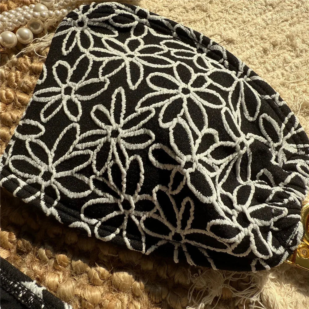 Flower Embroidery Bandeau Bikinis Sets Woman 2025 Metal Buckled Sexy Swimsuit Women High Cut Bathing Swimming Suit Bikini Mujer