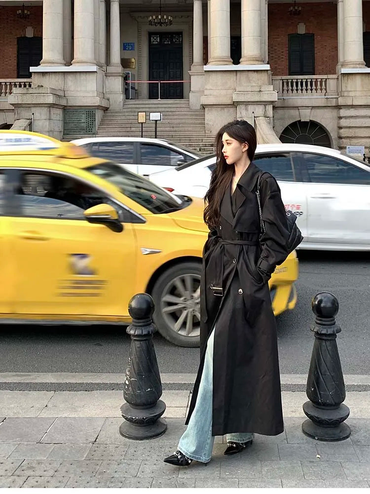 Lautaro Spring Autumn Long Black Hard Waterproof Trench Coat for Women Belt Double Breasted High Quality Luxury Overcoat 2024