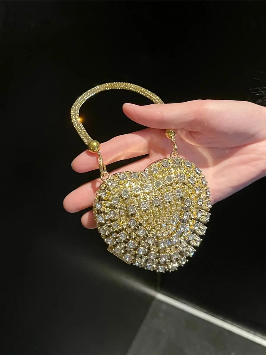 Luxury Small Bling Heart Shape Diamond Evening Clutch Rhinestones Purse Ladies Fashion Bag Designer for Women Chain Shoulder Bag