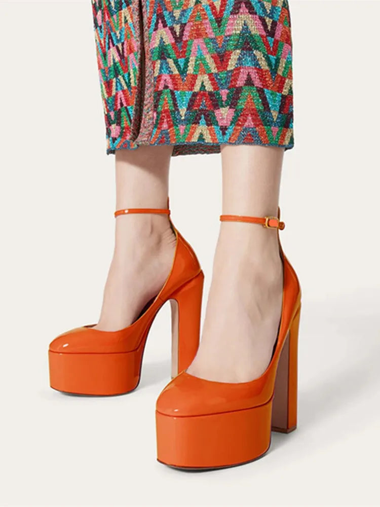 European and American Women's Niche Brand Fashion Sexy Runway Show Banquet Single Shoe Buckle with High Heels Sandals