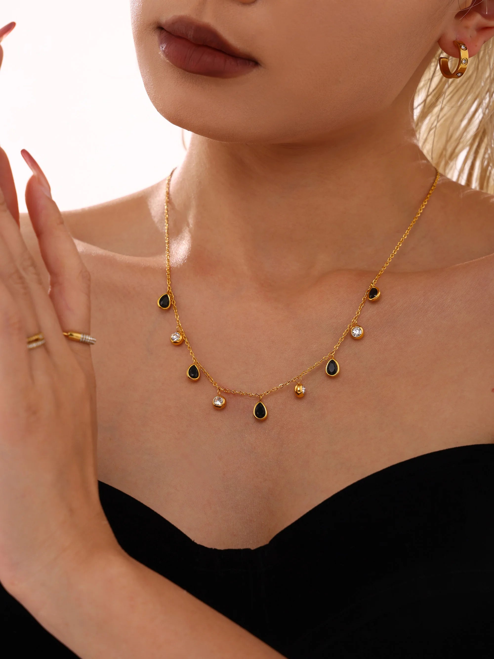 Beautiful Necklace for Women Red Green Zircon Tassel Stainless Steel Waterproof O Chain Gold Plated Charm Jewelry Gift