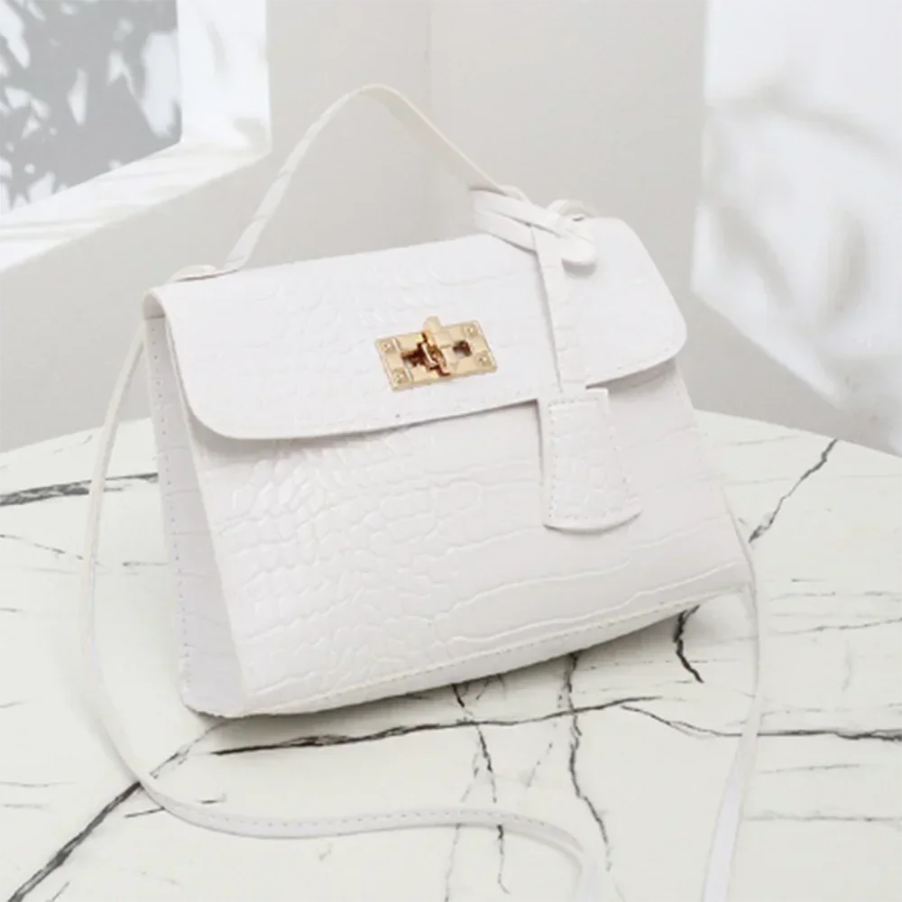 Hand Bags for Women. This Set of Women's Bags for 2024 Is a Great Combination of Style and Functionali Bag Messenger Handbags Wofashion.xyz