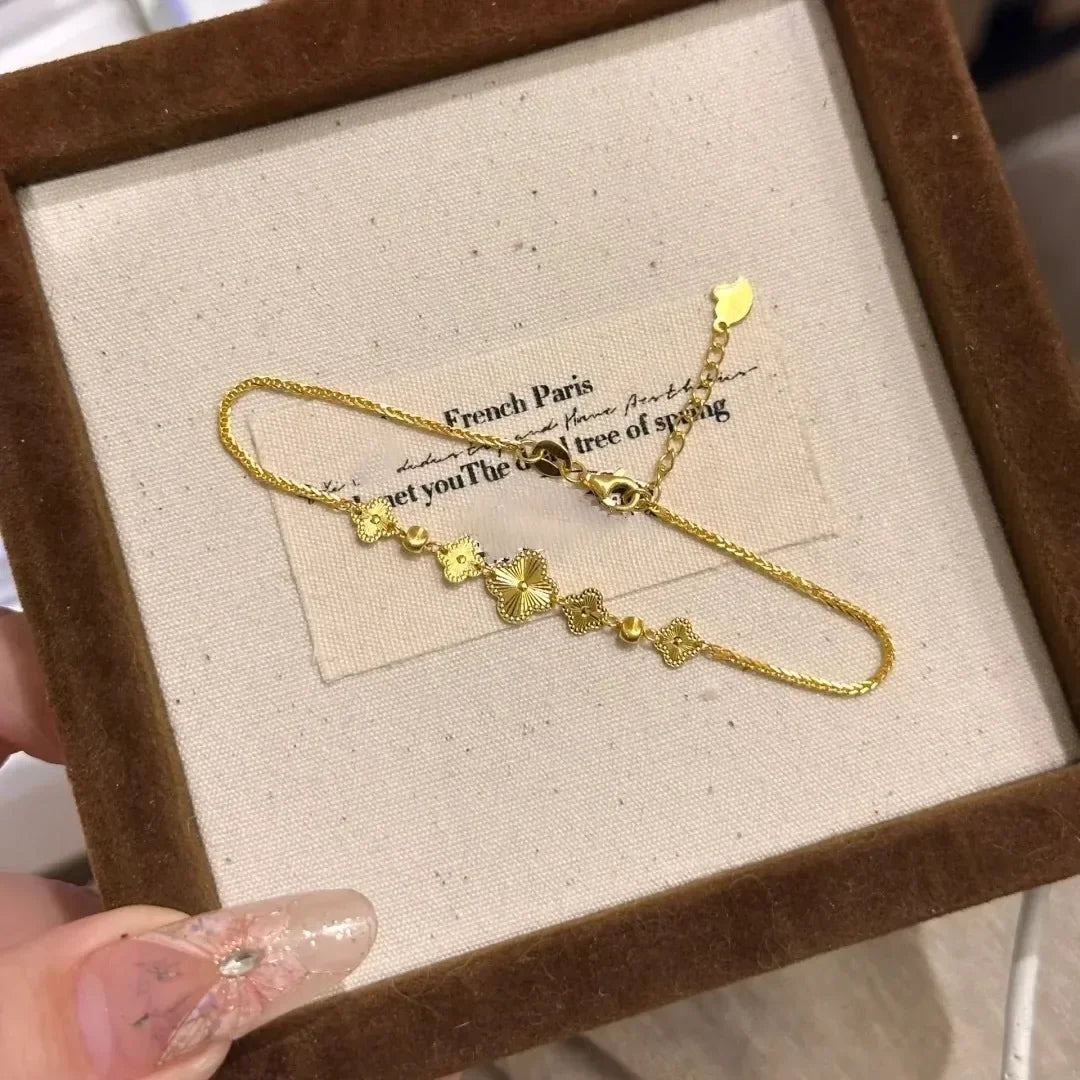 2025  New five-flowered leaf flower bracelet for women niche design sweet hand jewelry trendy versatile exquisite jewelry