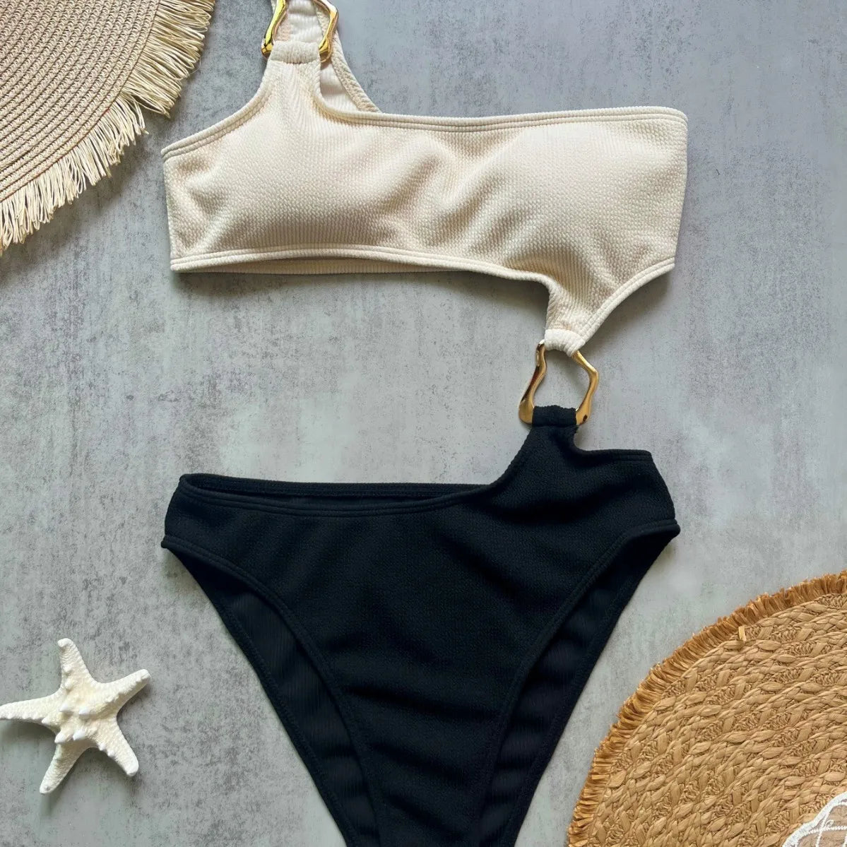 2025 new irregular metal accessories bikini one-piece swimsuit beach  ladies swimsuit