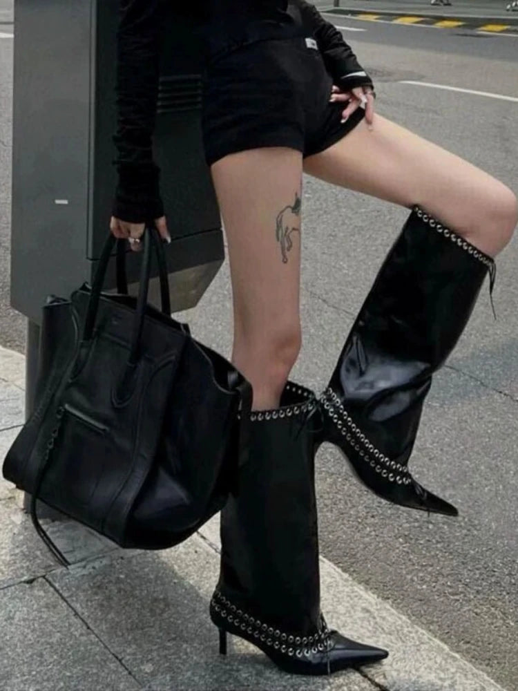 2025 Early Autumn New European and American Fashion Show Niche Fashion Slimming Wide Tube Height Increasing Pleated Pile Boots