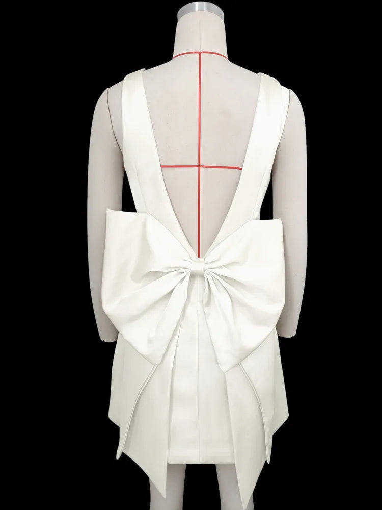 Mozision Backless Bow Sexy Mini Dress Women Robe Fashion Solid O Neck Sleeveless High Waist Club Party Elegant Dress Clubwear
