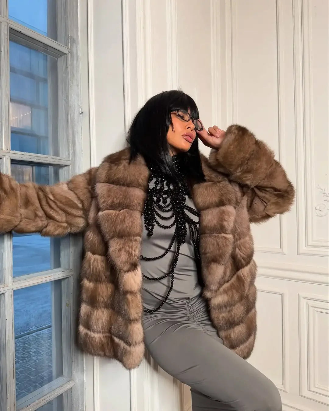 Fashion Patchwork Faux Fur Coat Women Casual Full Sleeve Lapel Loose Long Staple Plush Jacket 2025 New Winter Street Wear New