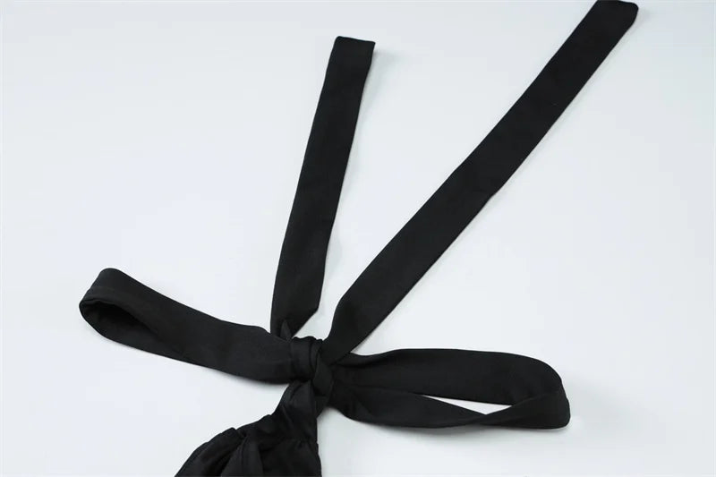 Mozision Deep V-neck Lace-up Sexy Maxi Dress For Women Metal Buckle Off-shoulder Sleeveless Backless Fashion Club Party Dress