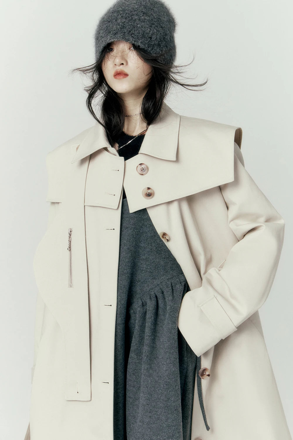 Lautaro Autumn Cool Long Trench Coat for Women Removable Sailor Collar and Pockets Belt Runway Fashion Luxury Designer Clothes