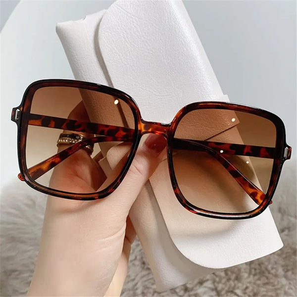 Oversized Sunglasses for Women Luxury Vintage Square Sun Glasses Classic UV400 Big Frame Lady Eyewear Wofashion.xyz