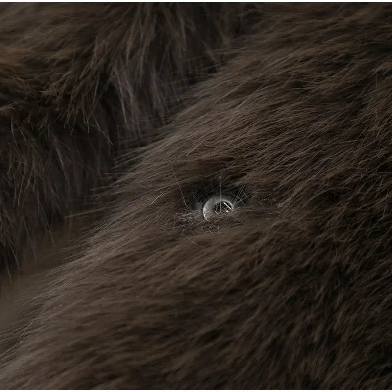 Lady Faux Fur Short Coat Women Lapel Hidden Button Full Sleeve Loose Warm Outwear 2025 New Winter Office Commute Overcoat New