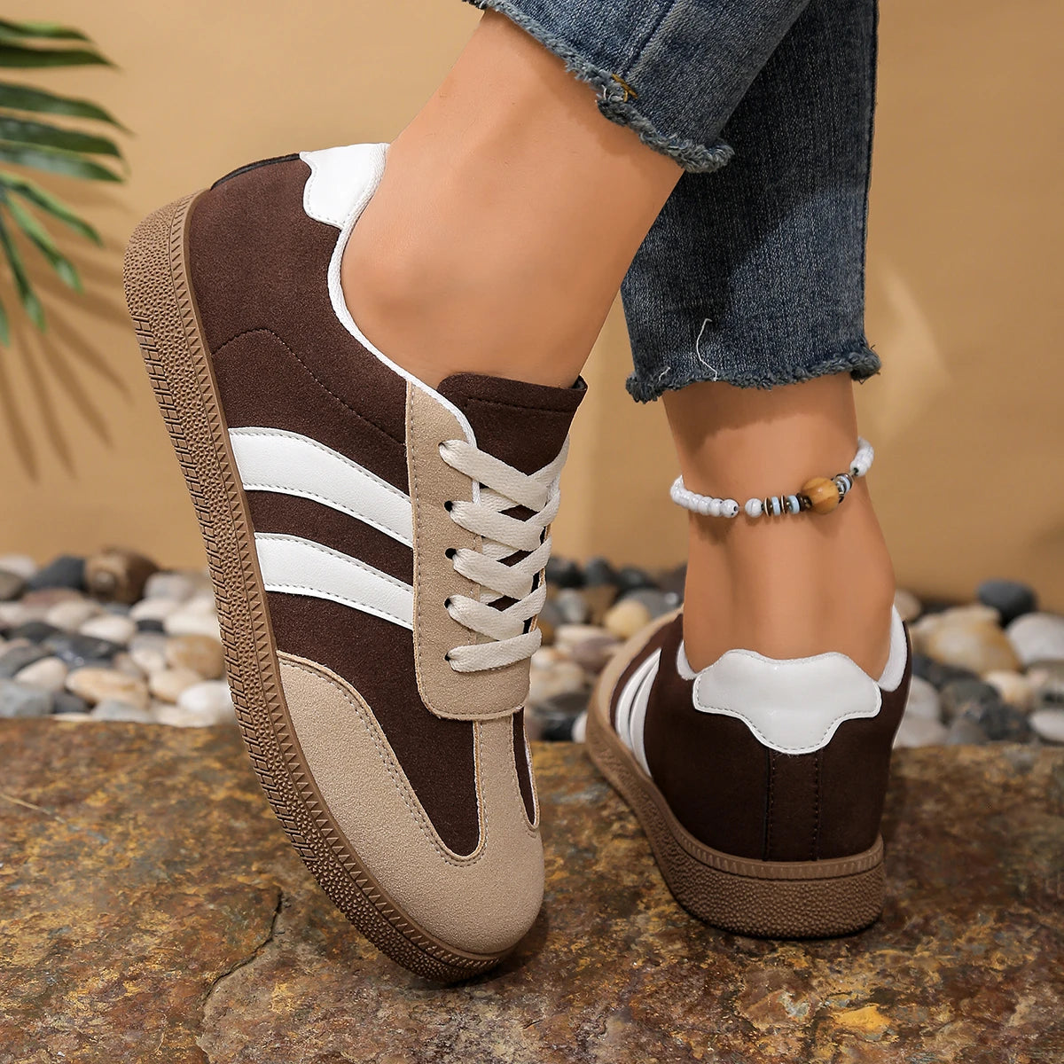 Shoes Woman 2025 Trend Casual Sneakers Comfortable Lace Up Flats Tennis Shoe Breathable Walking Jogging Shoe Zapatillas De Mujer